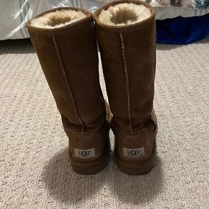 Real UGGS. Size 5. Tall length